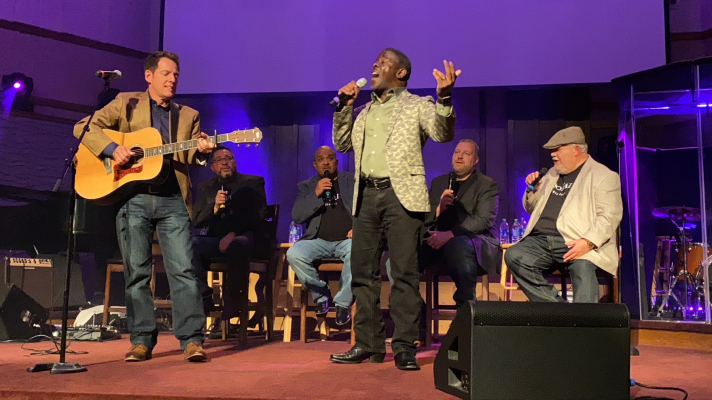 A'Men sings back-up for Todd Suttles